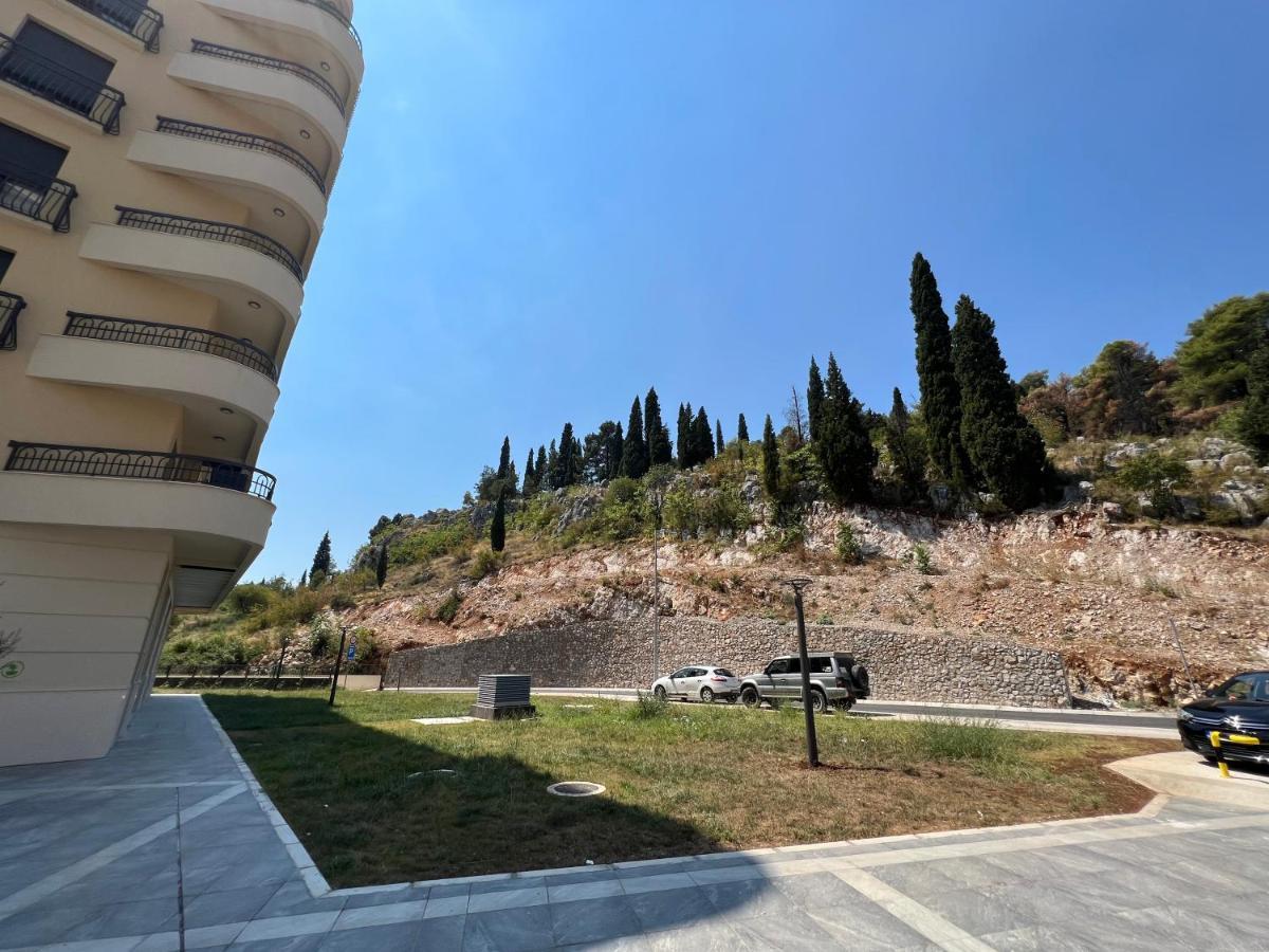 Green Hills By Rent A Car Mi Podgorica Eksteriør bilde